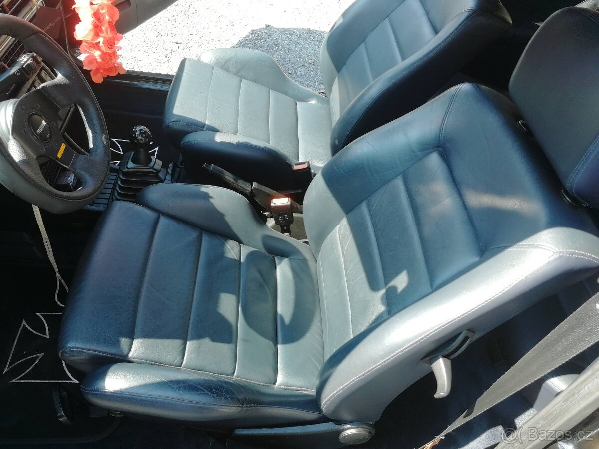 VW golf mk2-Blue edition interiér,alu,muzika - 3