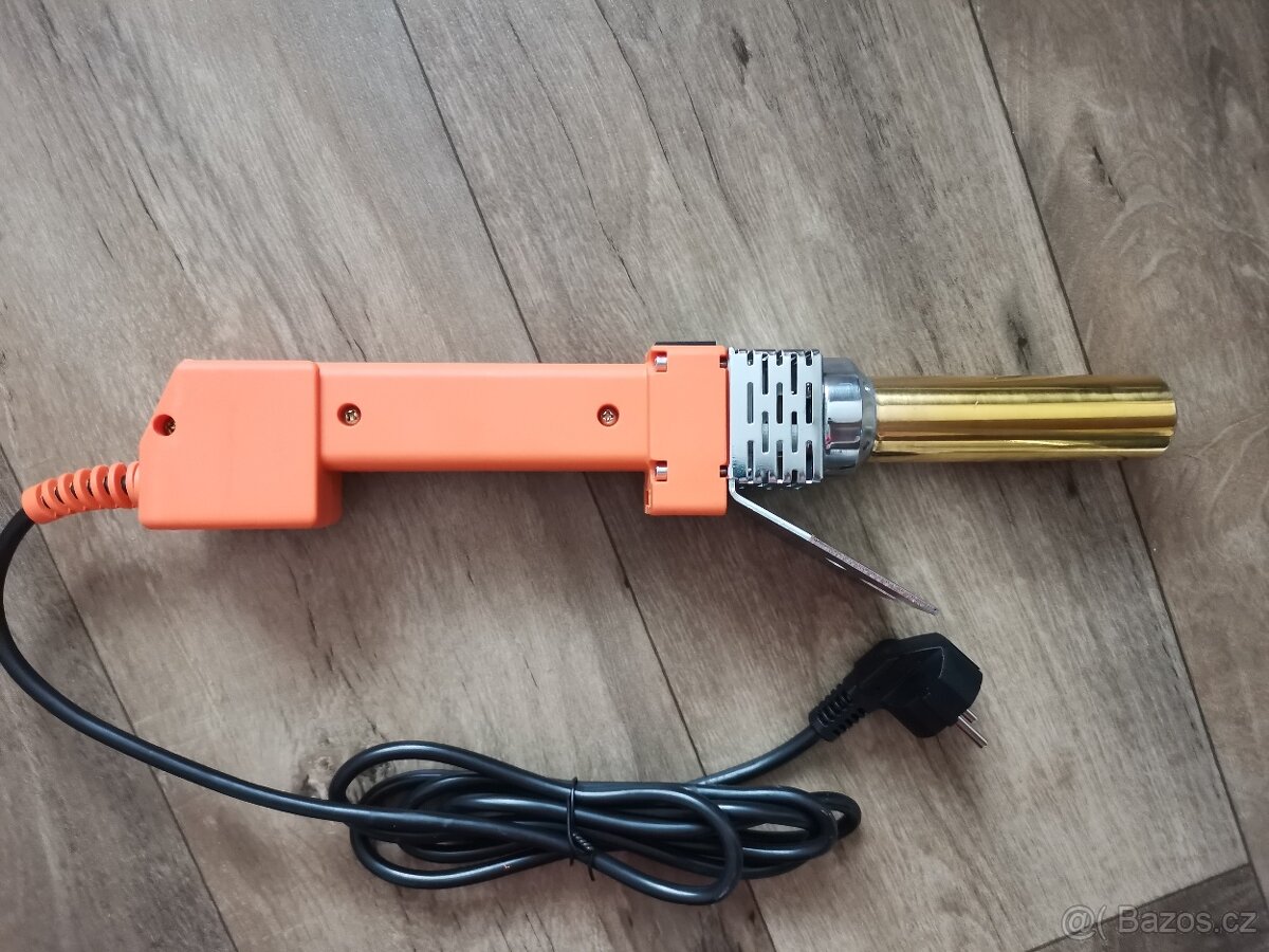 Svářečka a nůžky na vodu - 3