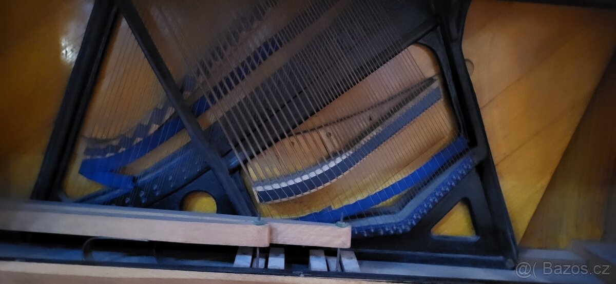 Prodám piano Sieber Saaz100 let staré - 3