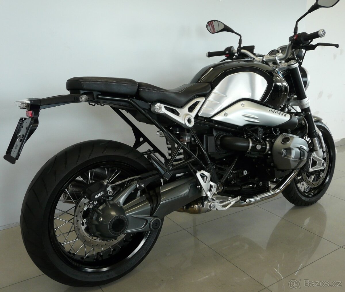 BMW R nineT - 3