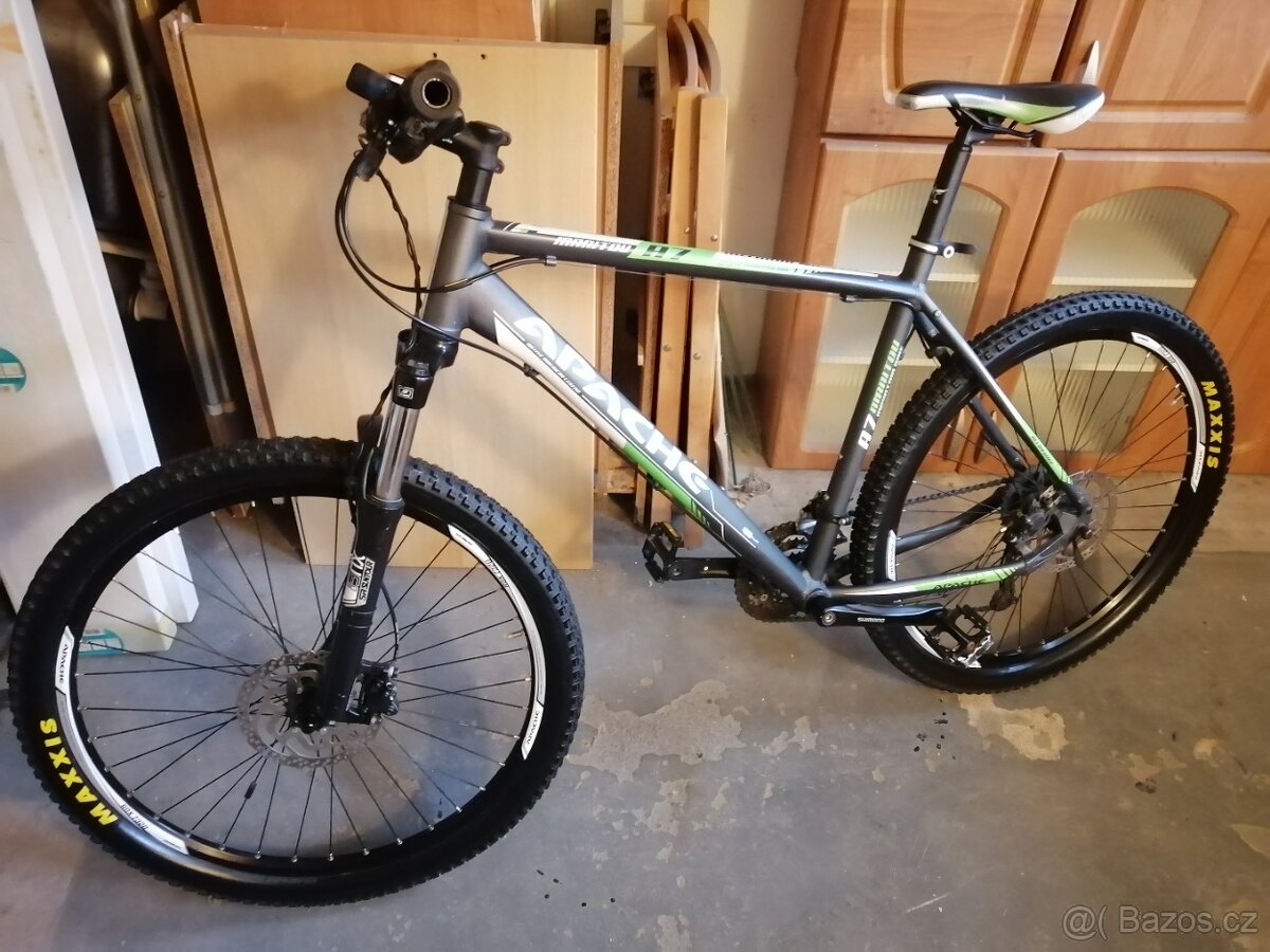 horské kolo Apache Manitou A7 - černá/zelená - 3
