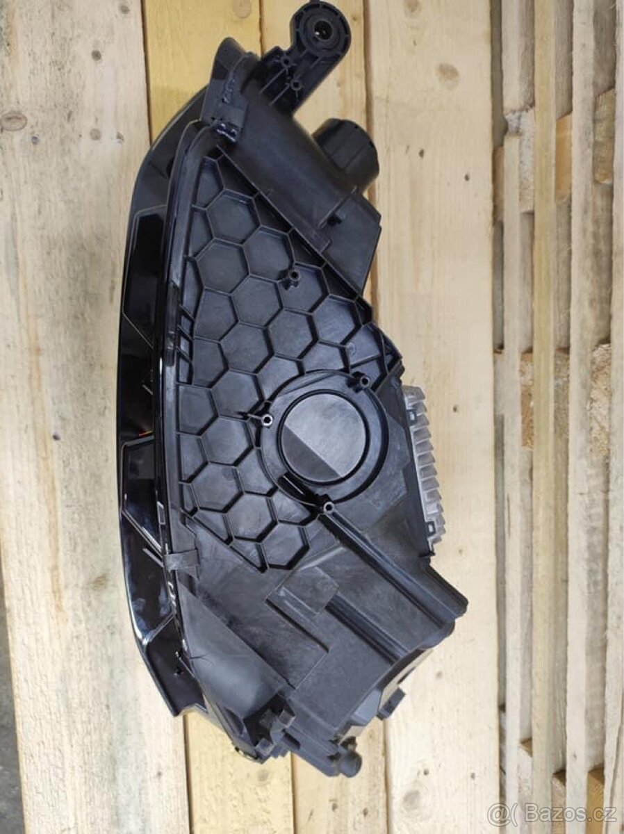 Přední pravé světlo AUDI A5 B9 - 3