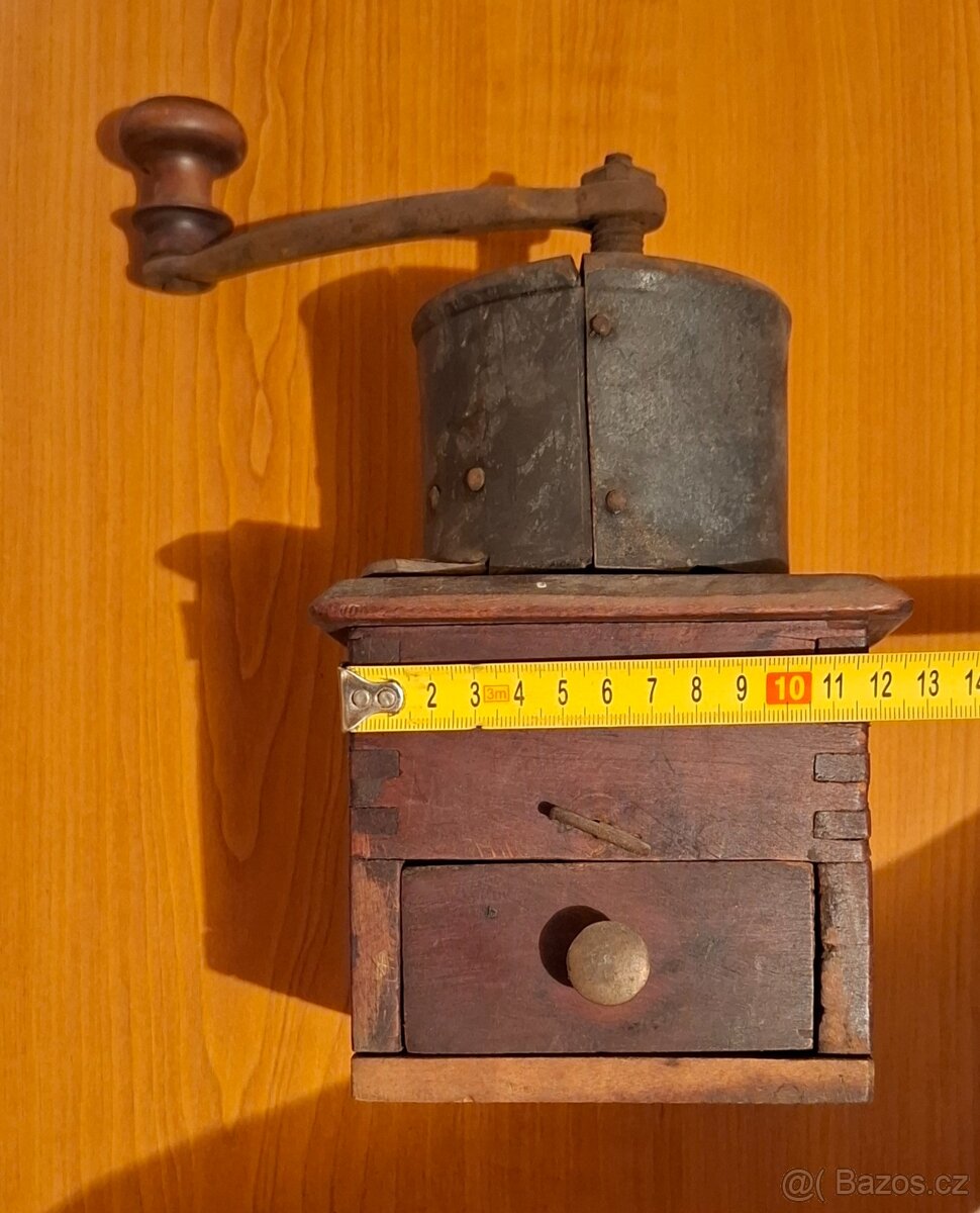 Starožitný mlýnek 2 - 3