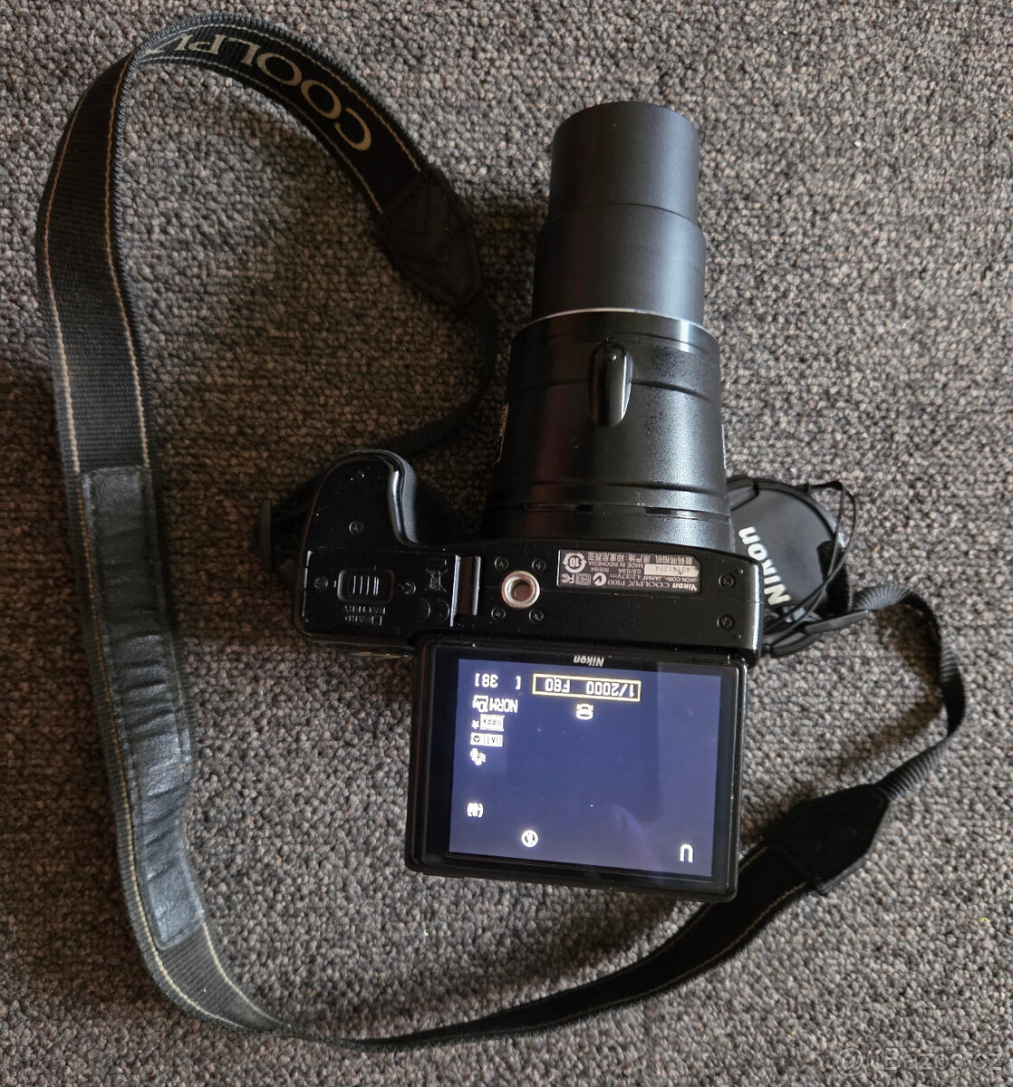 Nikon Coolpix P100 - 3