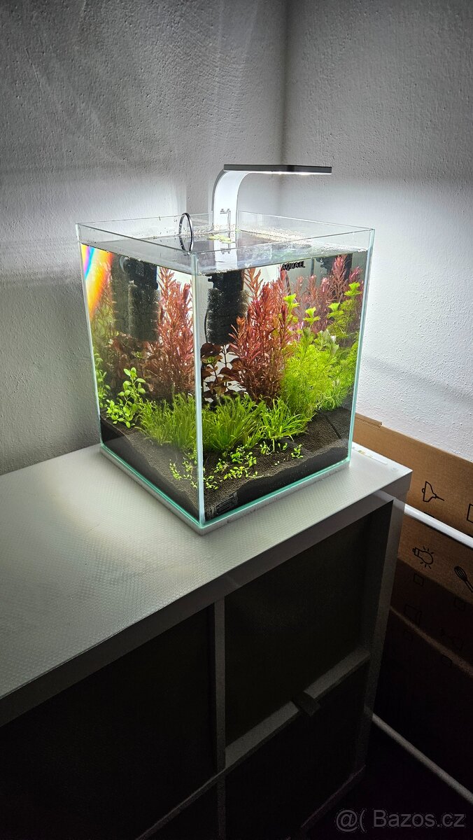 AQUAEL stolek pod akvárium - 3