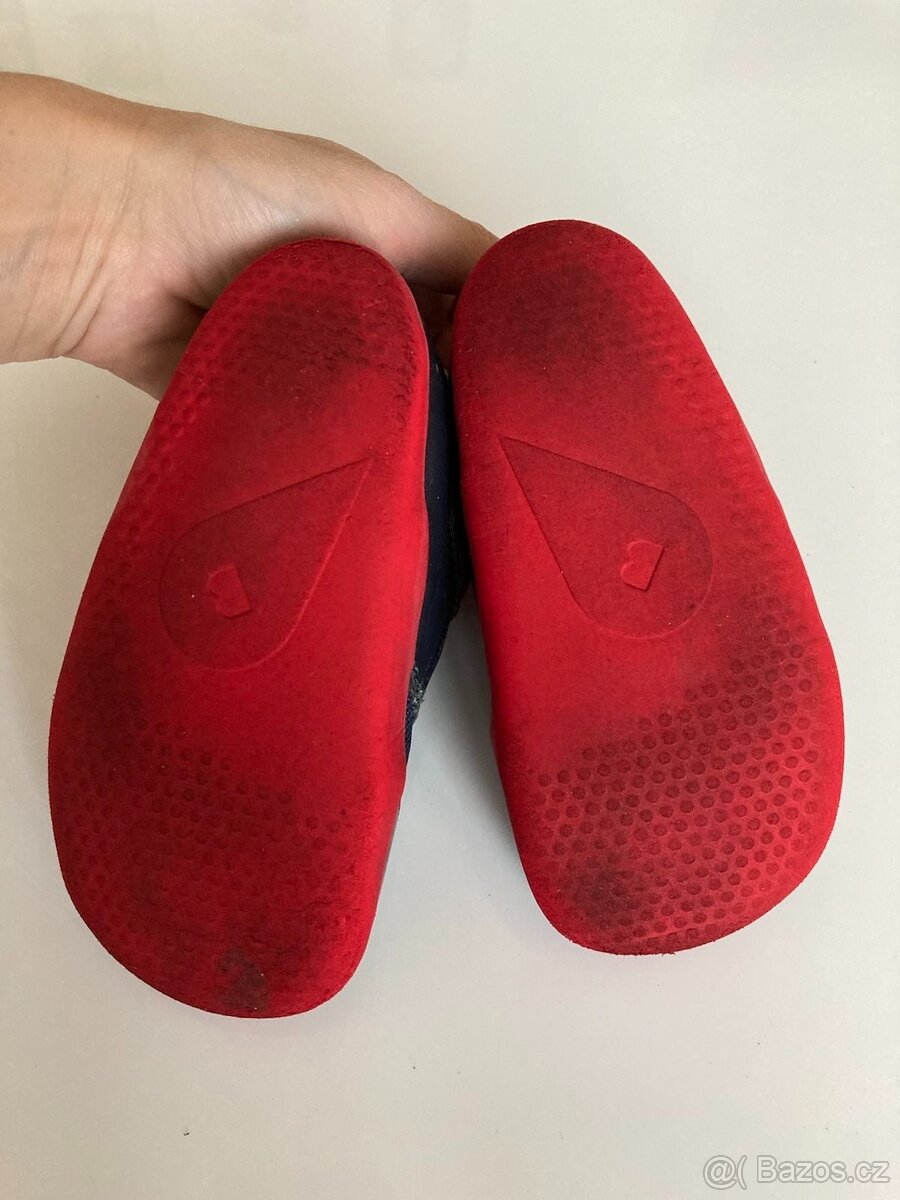 Prodám dětské barefoot boty Bobux vel. 22 - 3