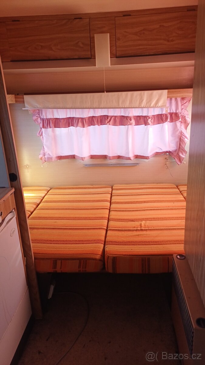 OBYTNÝ KARAVAN - 3