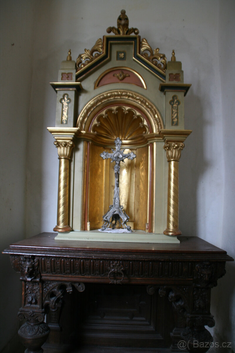 OLTÁŘ DO KAPLE - 3
