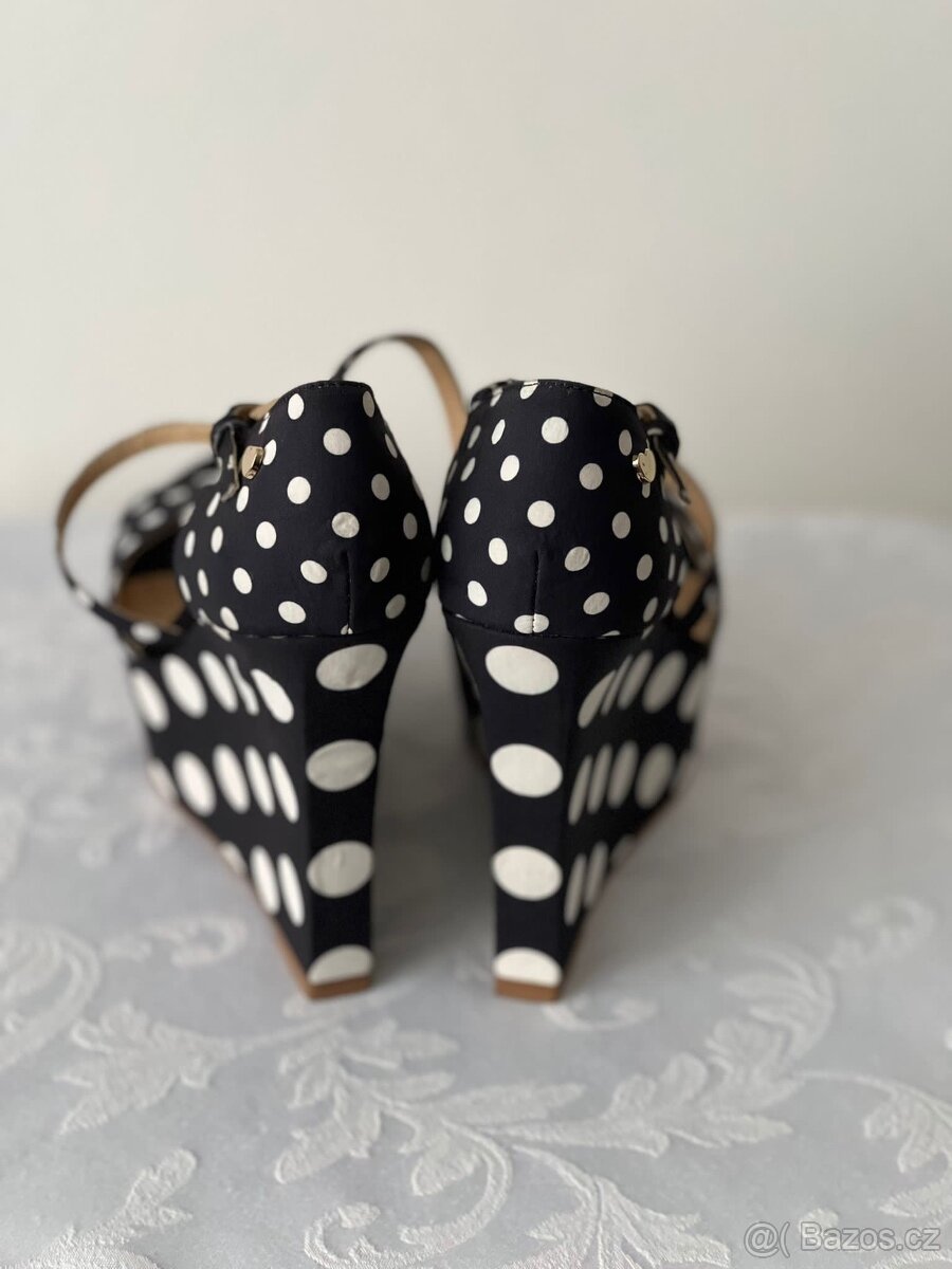 Moschino - dáms. nové boty na klínku – vel. 37 - 3