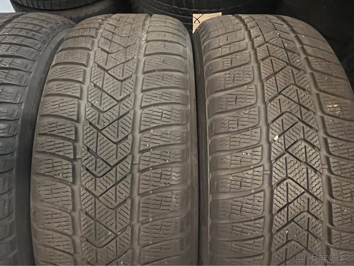 235/55R18 104H zimní pneumatiky PIRELLI 7mm - 3