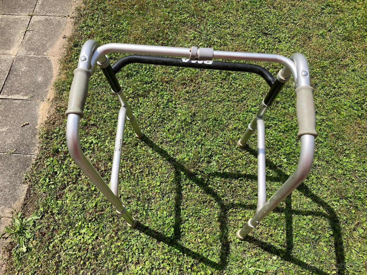 Chodítko pro seniory - 3