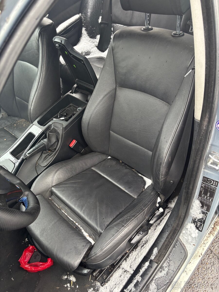 BMW e90 325d 145kw dily - 3