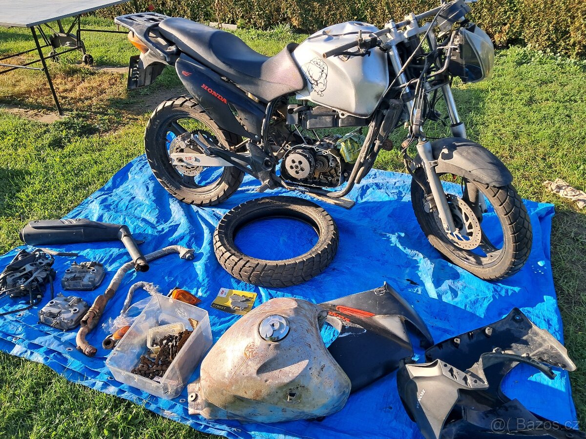 Honda Varadero XL 125 + ND - 3