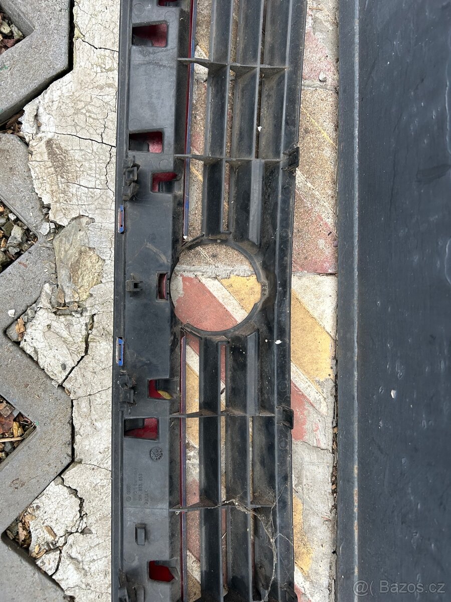 Mřížka chladiče VW Golf 3 - 3