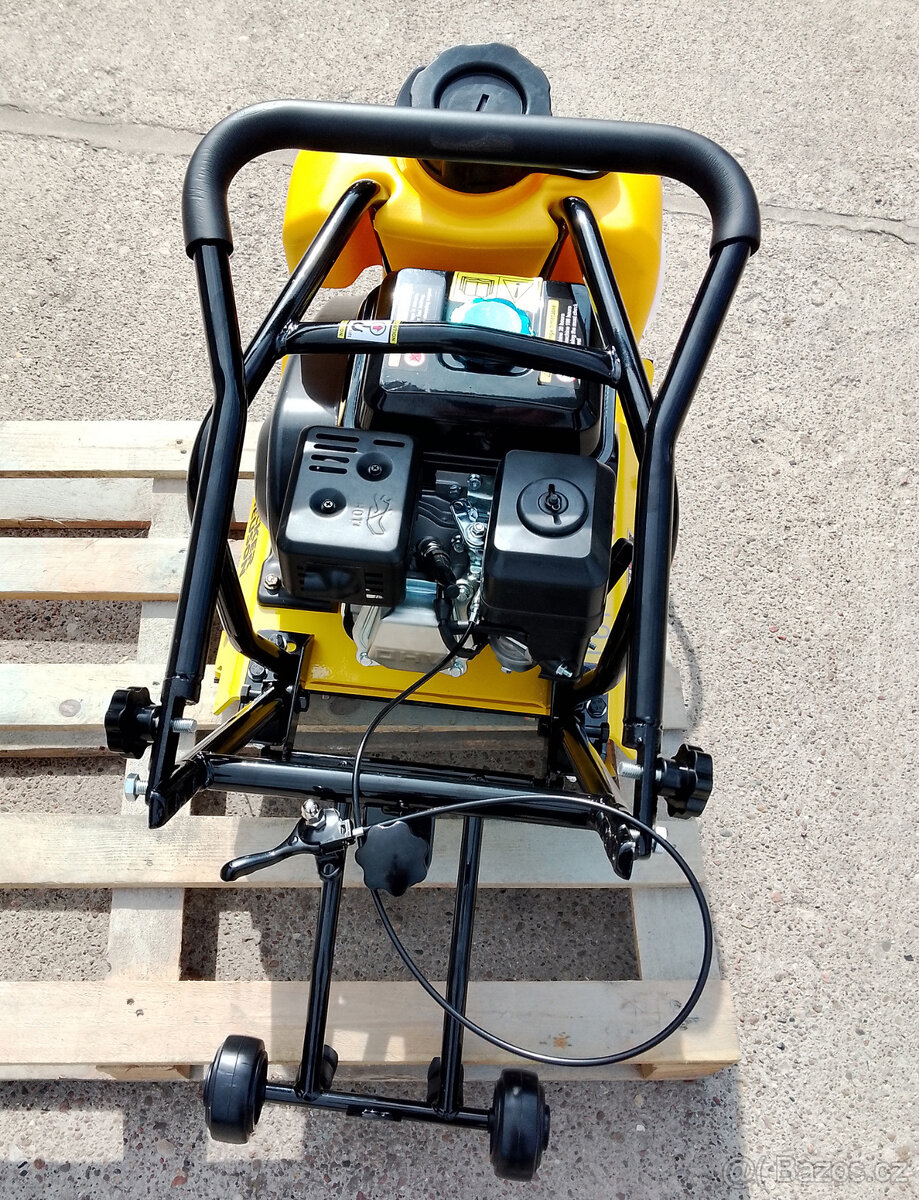 Vibrační deska Wacker Neuson K7F 6HD8 - 3