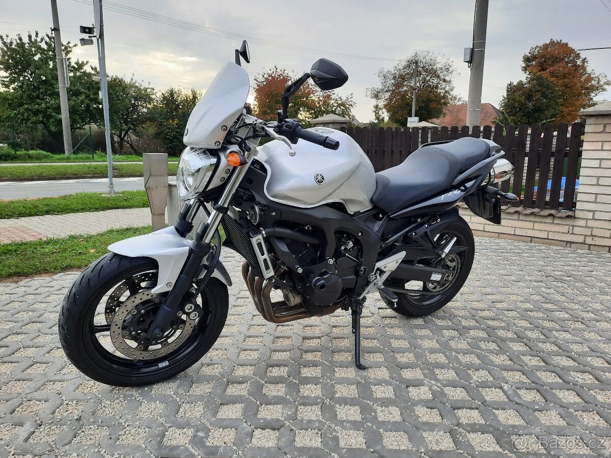 Yamaha FZ6 N S2 - 3