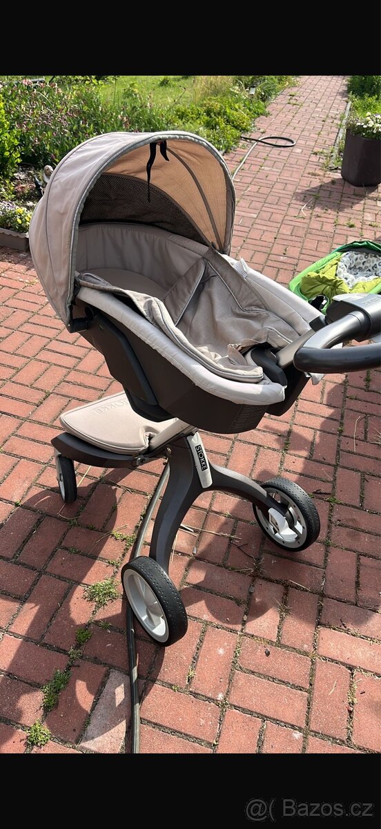 Kočárek stokke - 3