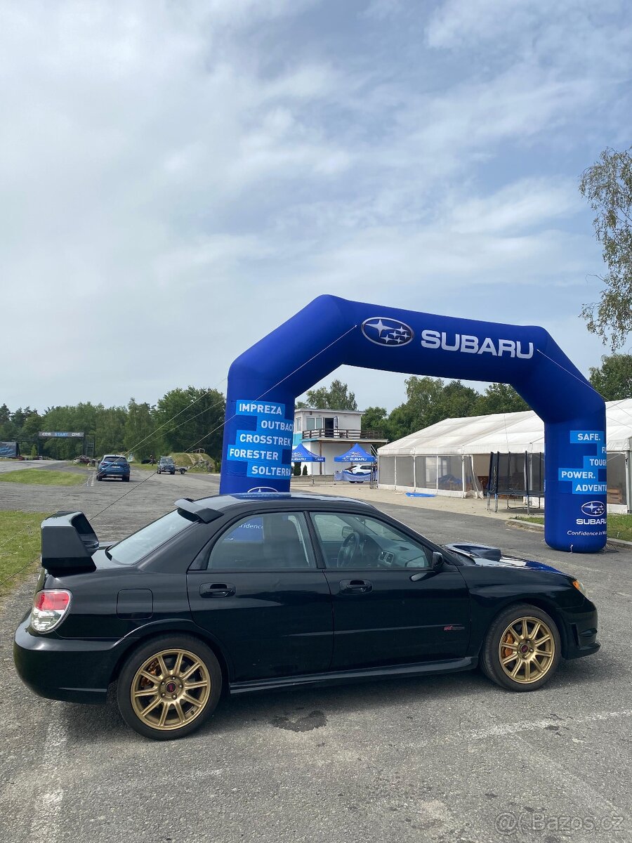 Subaru impreza STÍ 2.5 Hawk US verze - 3