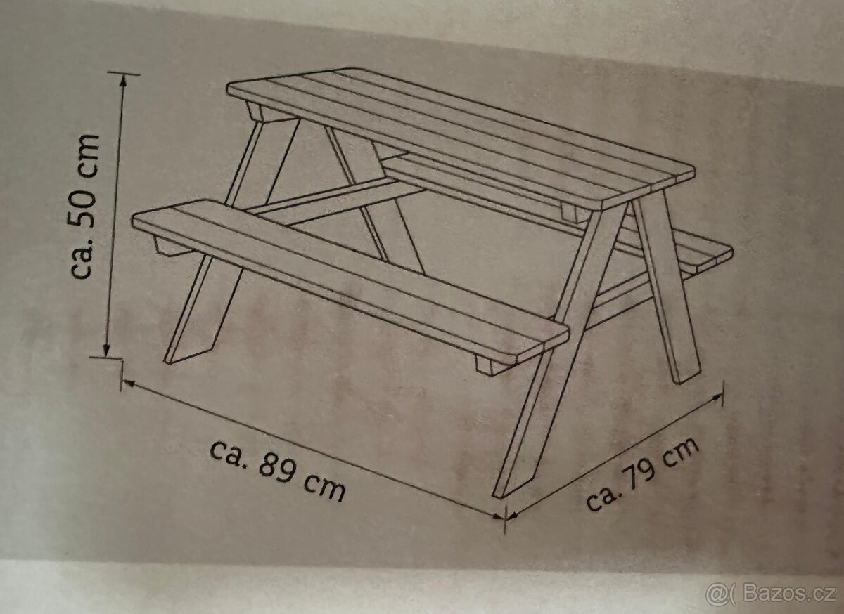 Zahradní dětský stůl s lavičkami - 3