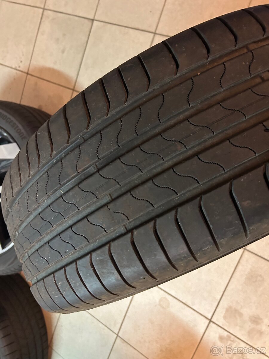 Letní pneu Bridgestone Turanza 6 Enliten R20 - 3