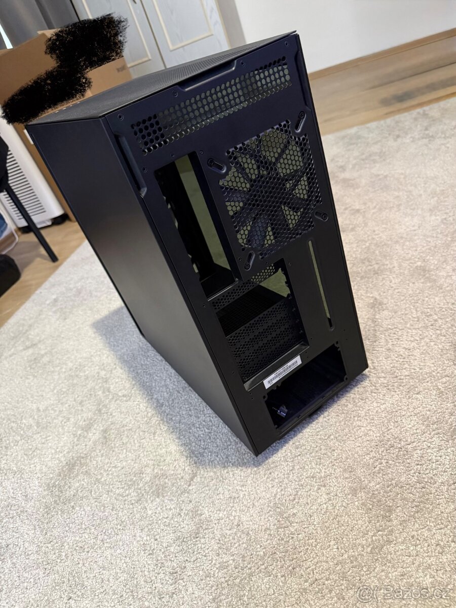 Počítačová skříň NZXT H7 Elite - 3
