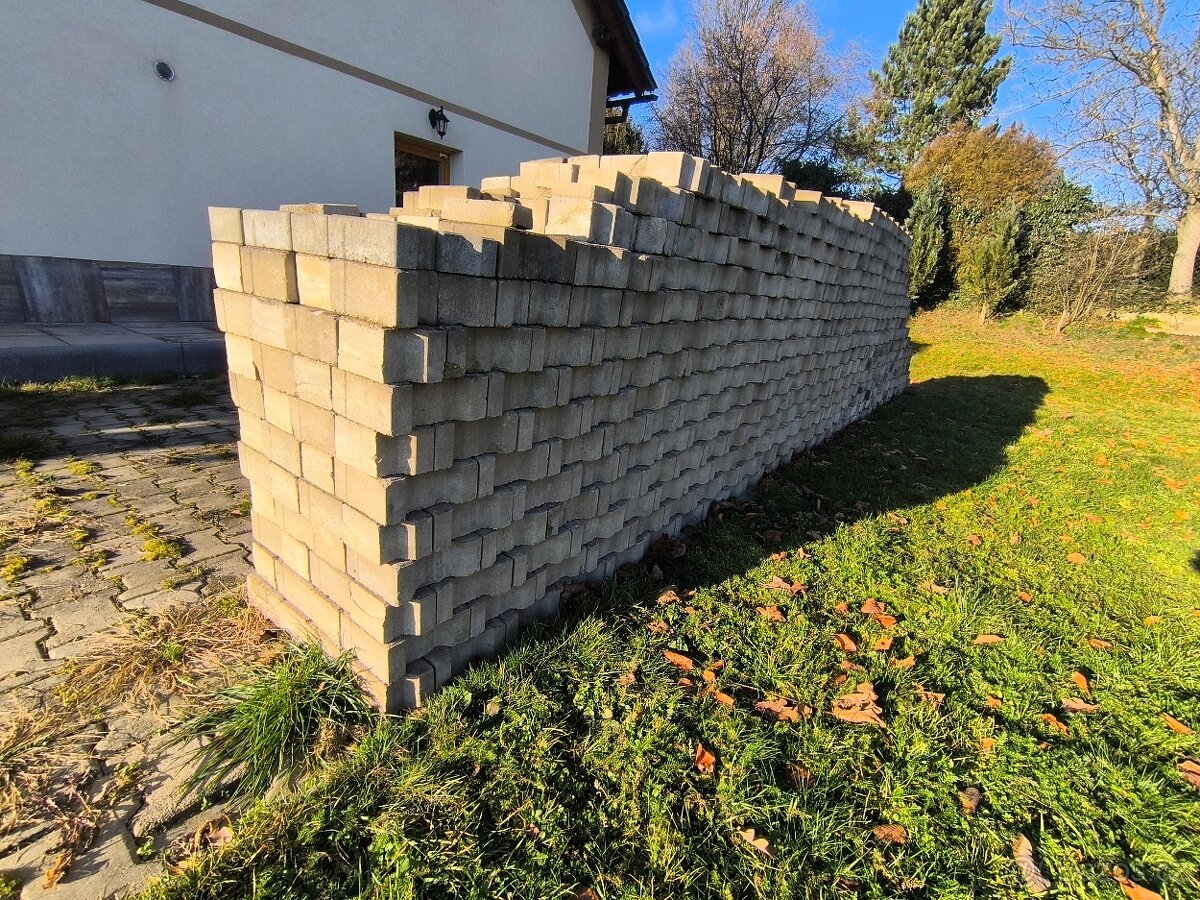 Zámková venkovní dlažba - 3