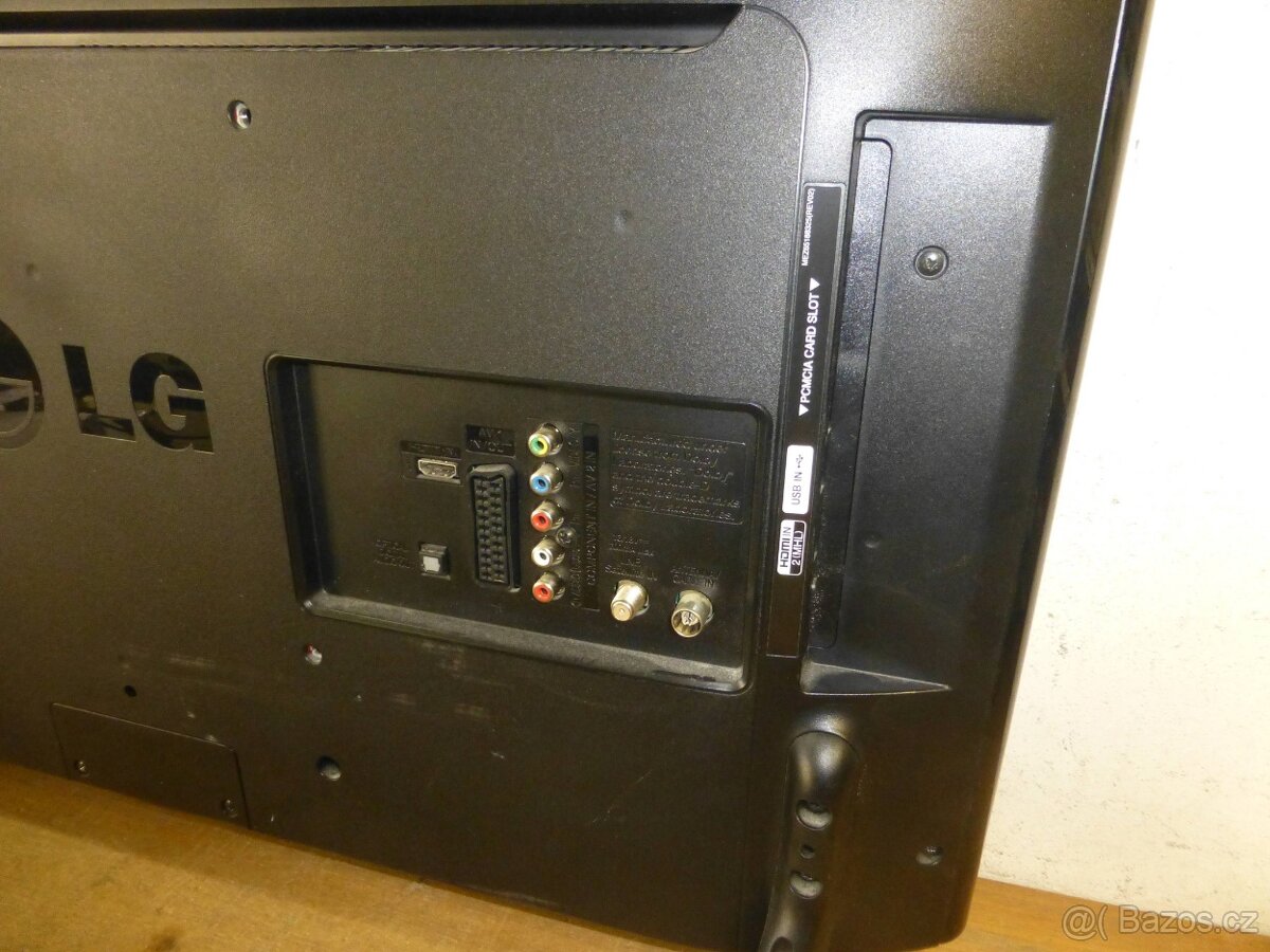 LED televize 80cm LG, 32 palců, nemá DVBT2 - 3