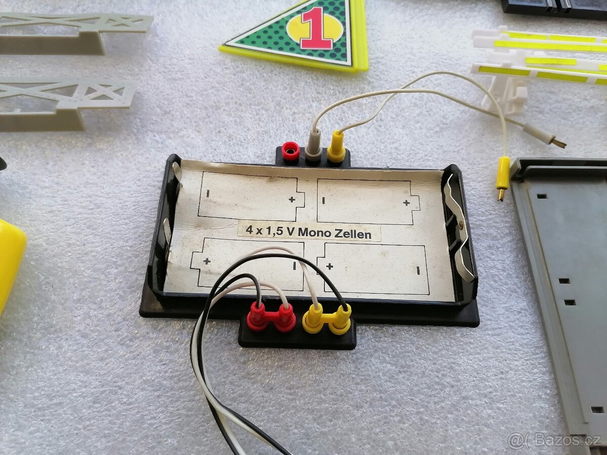 Retro autodráha na díly - 3