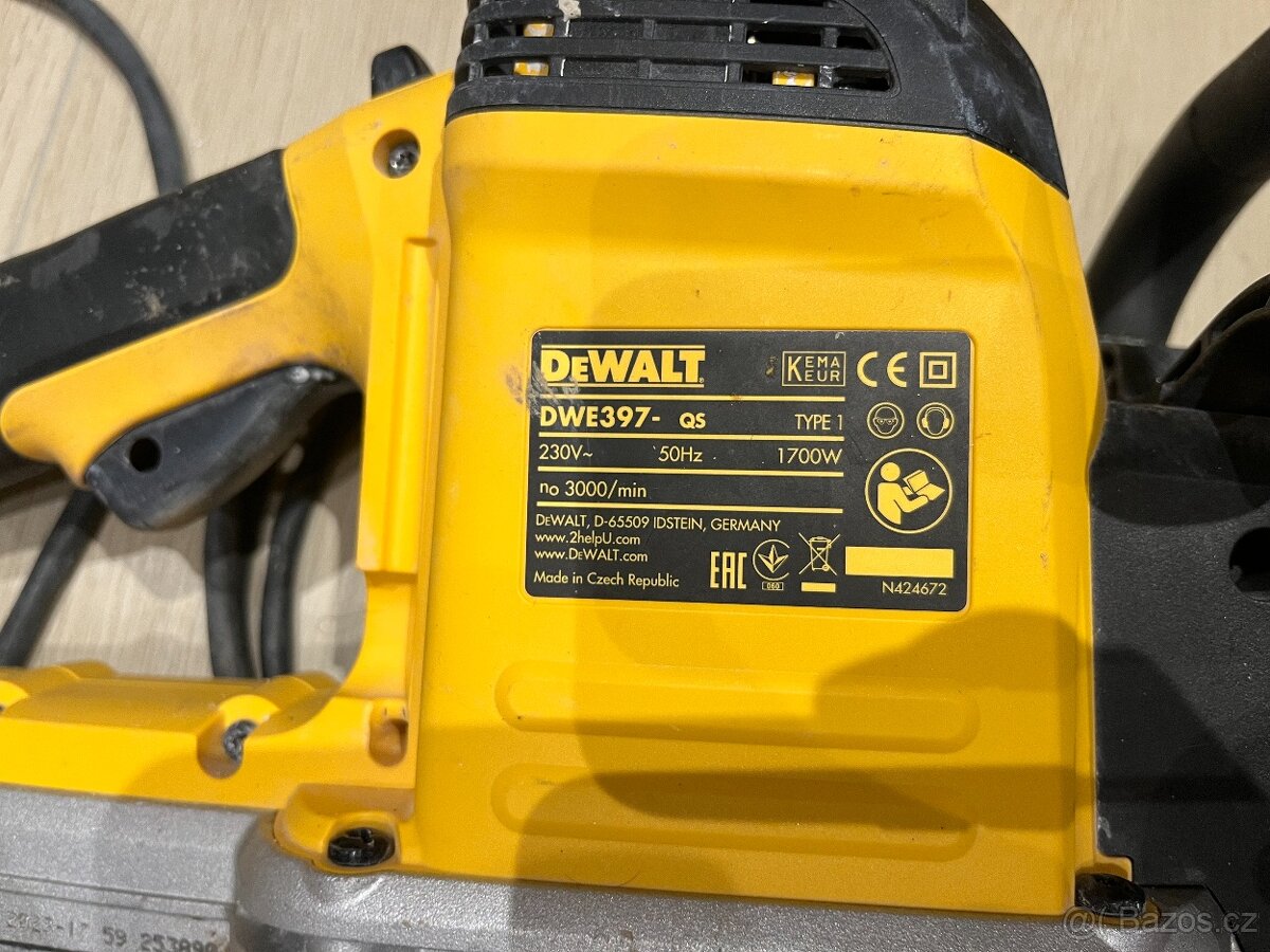 Pila na cihly Dewalt - 3