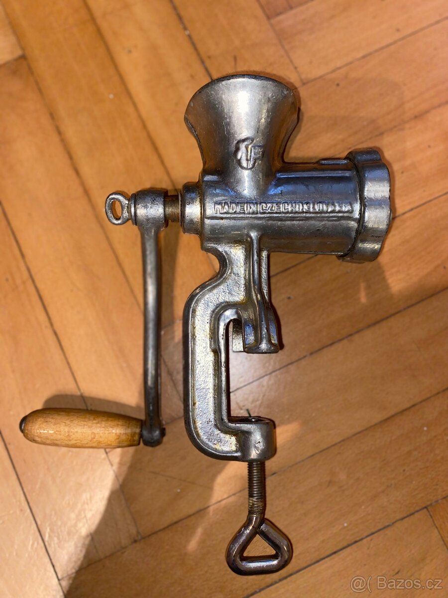 Mlýnek na maso SFINX 5 - 3