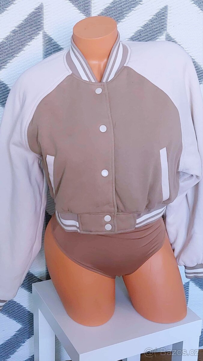 SENZAČNÍ DÁMSKÁ CROP-MIKINOBUNDA-vel.M - 3