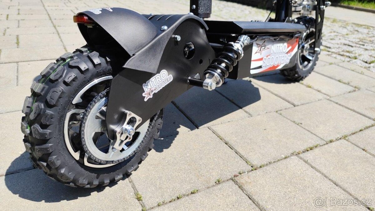 Elektrokoloběžka Nitro scooters XE1200 SL (V2) - 3