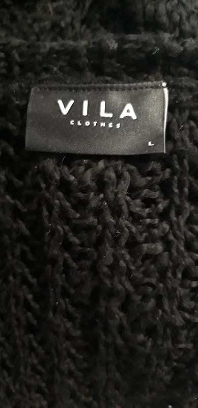 Dámský černý svetr Vila - 3