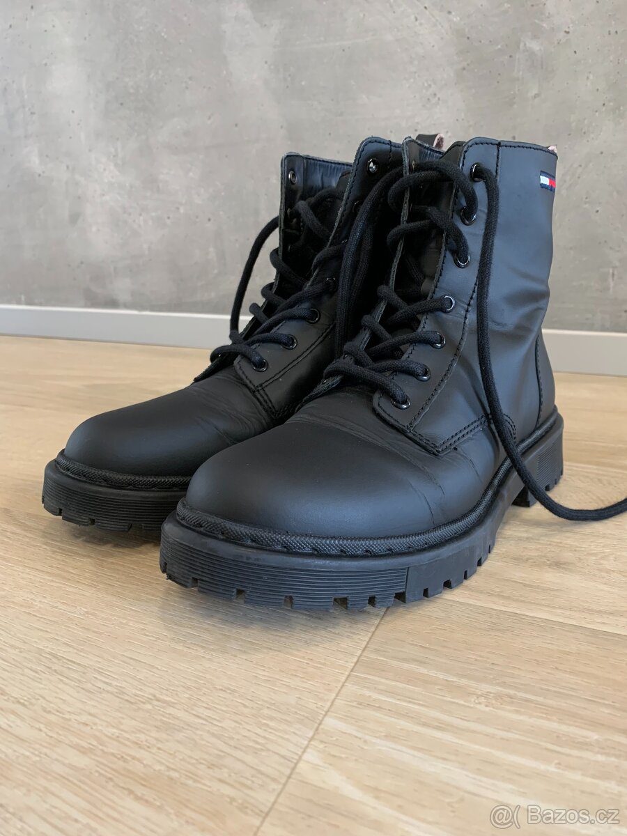 Dámské kotníkové TOMMY JEANS, velikost 39 (25 cm) - 3