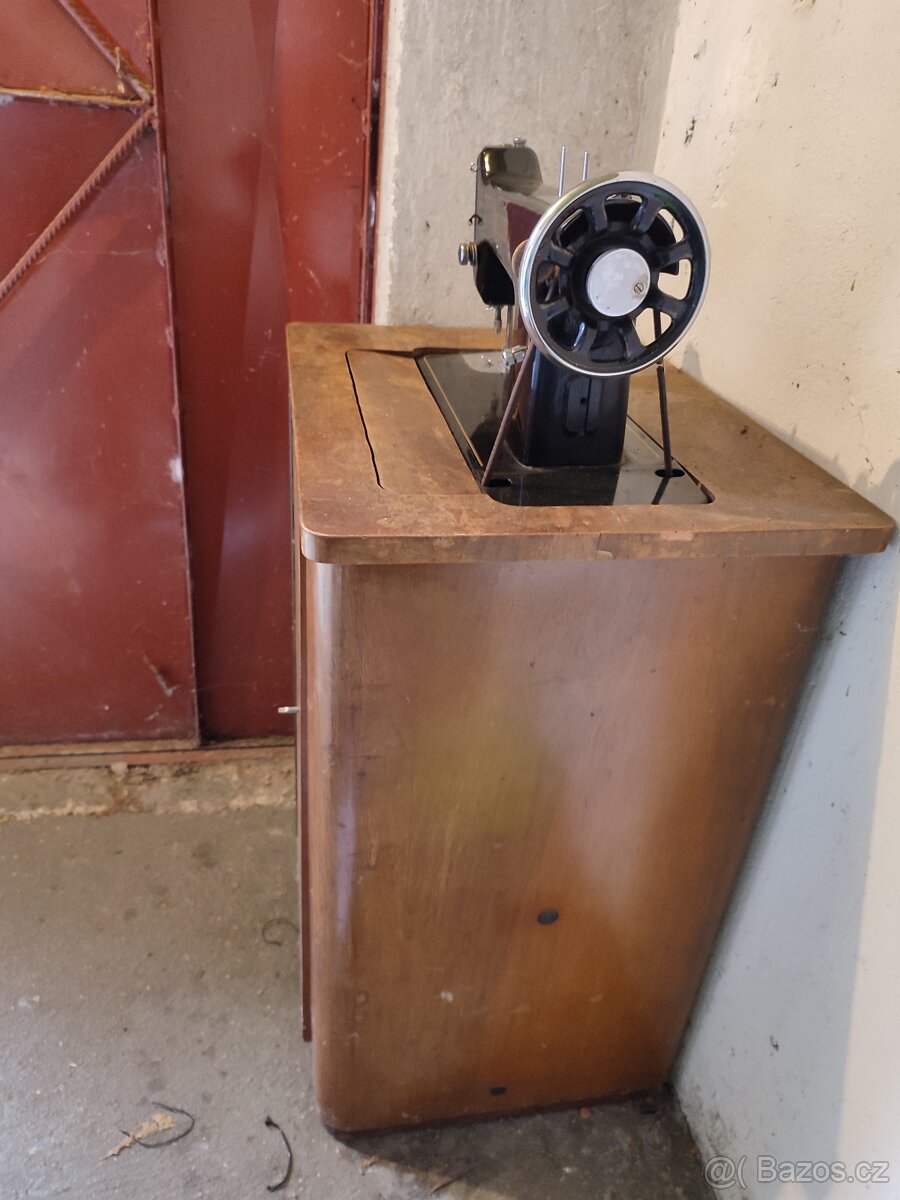 Šicí stroj Zetina - 3