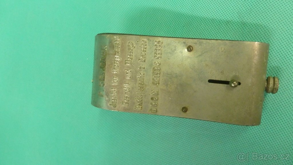 Elektromechanický masážní strojek SEMERAD - 3