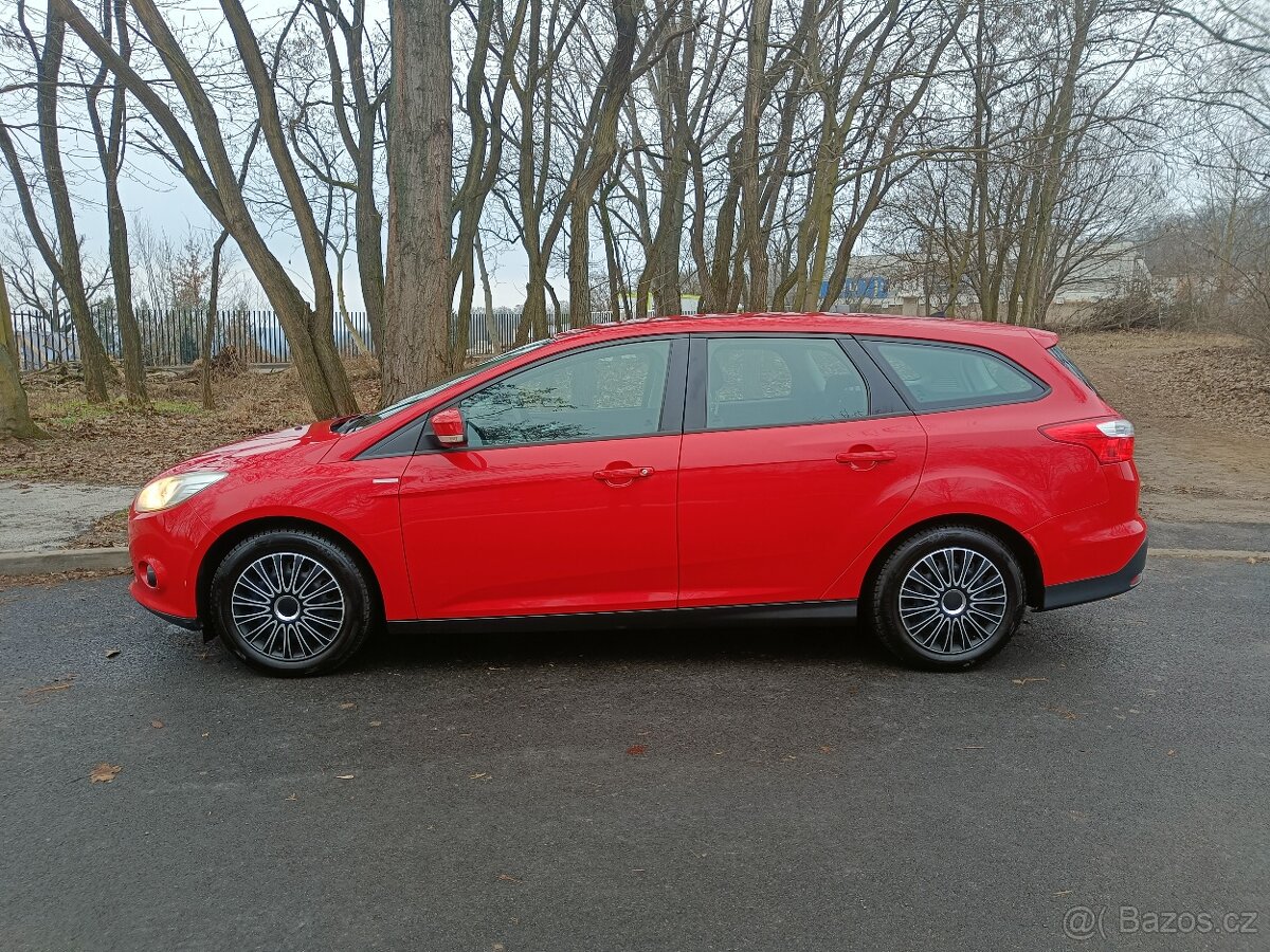 Ford Focus 1.6 Ti-VCT Kombi – Původ ČR - 3
