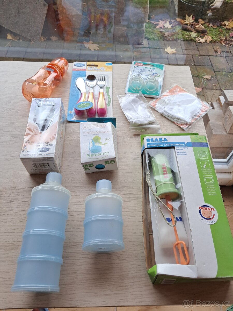 Sada hraček a dalších věcí pro miminka - 3