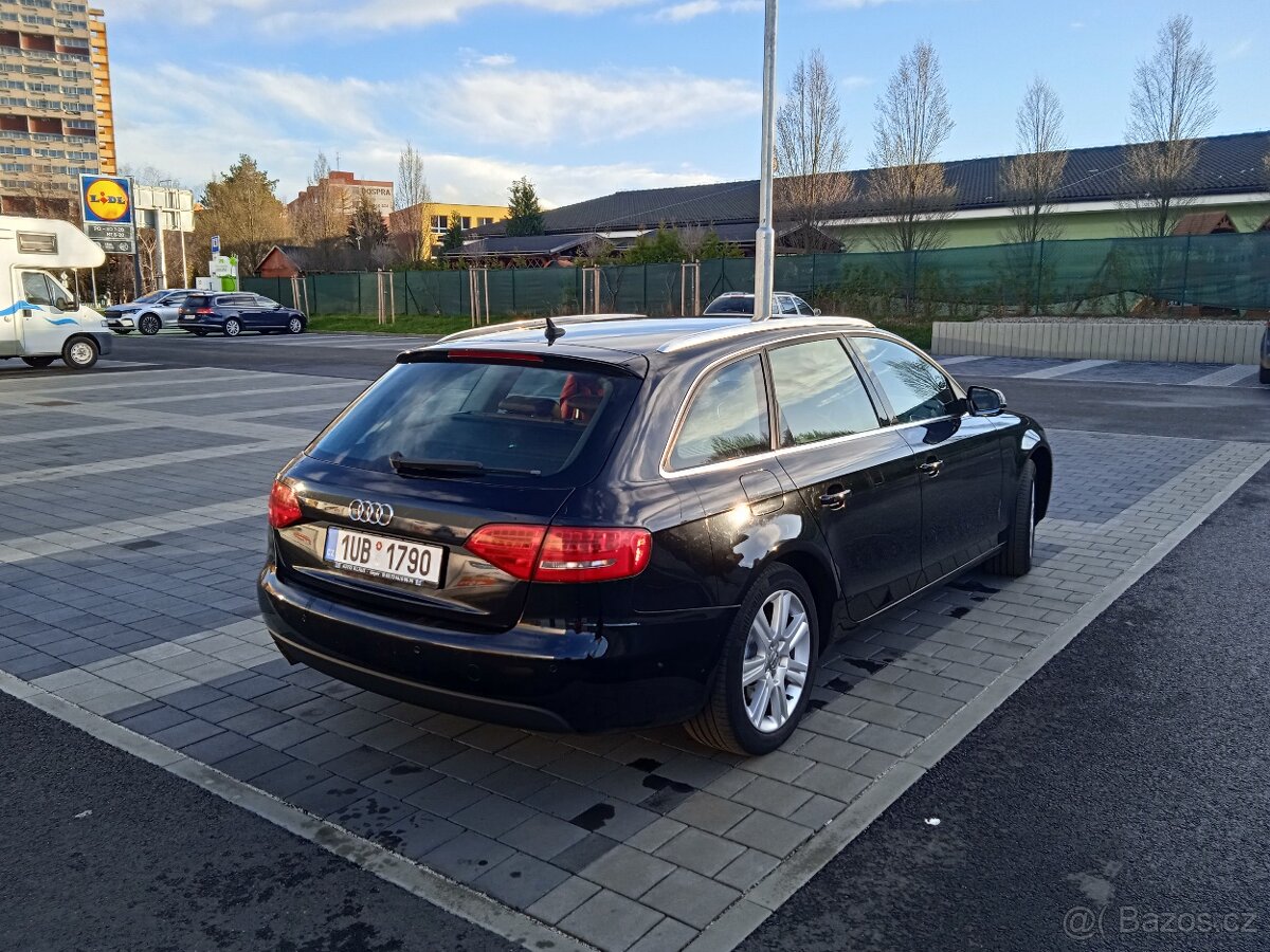 Audi A4 B8 2.0 TDI quattro 2010 - 3