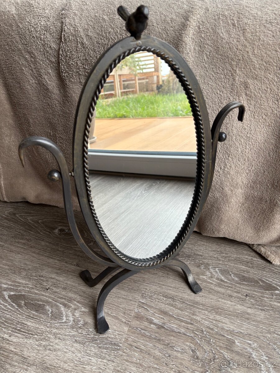 Kovové stolní zrcadlo - 3