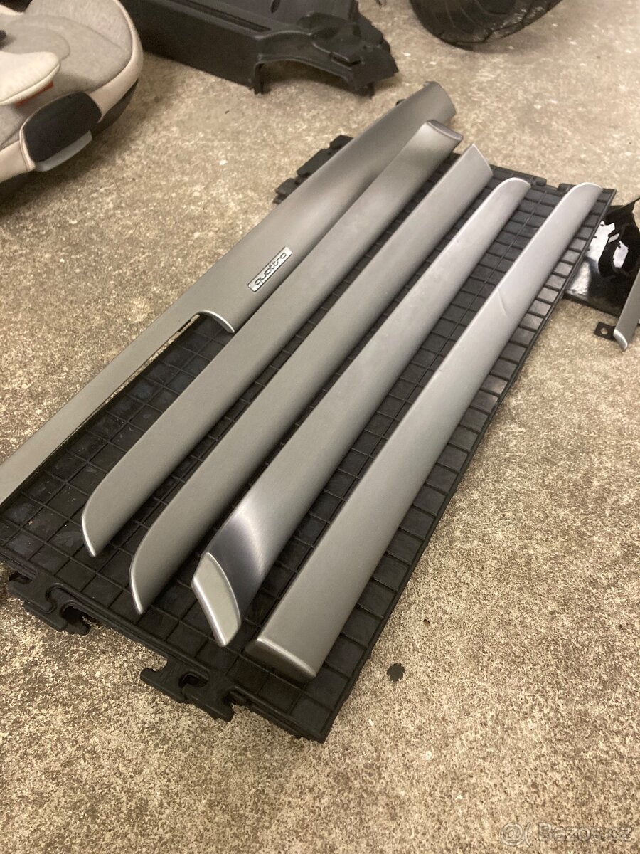 Audi A4 B7 dekor - 3