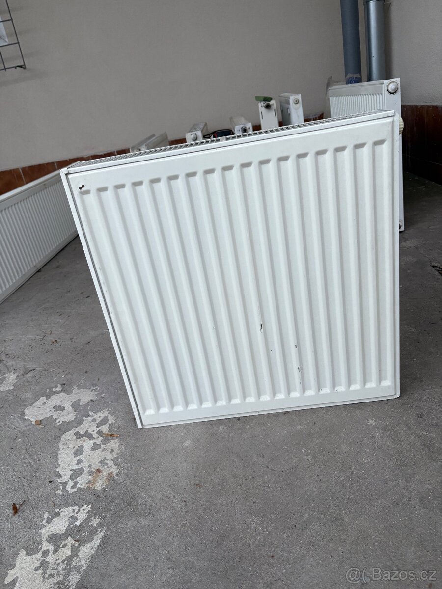 Radiátory – více kusů, různé rozměry, funkční - 3