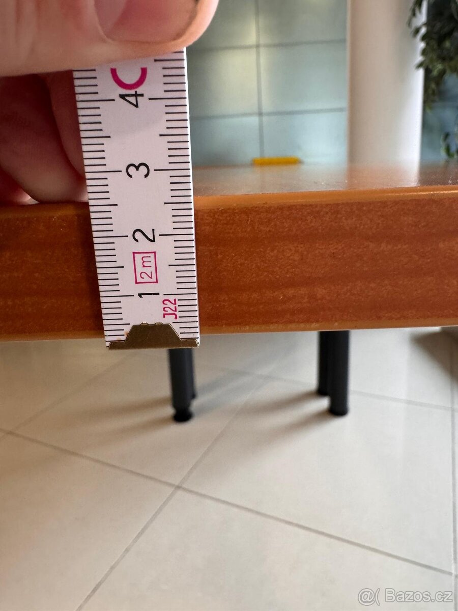 Kancelářský/Pracovní stůl - 3