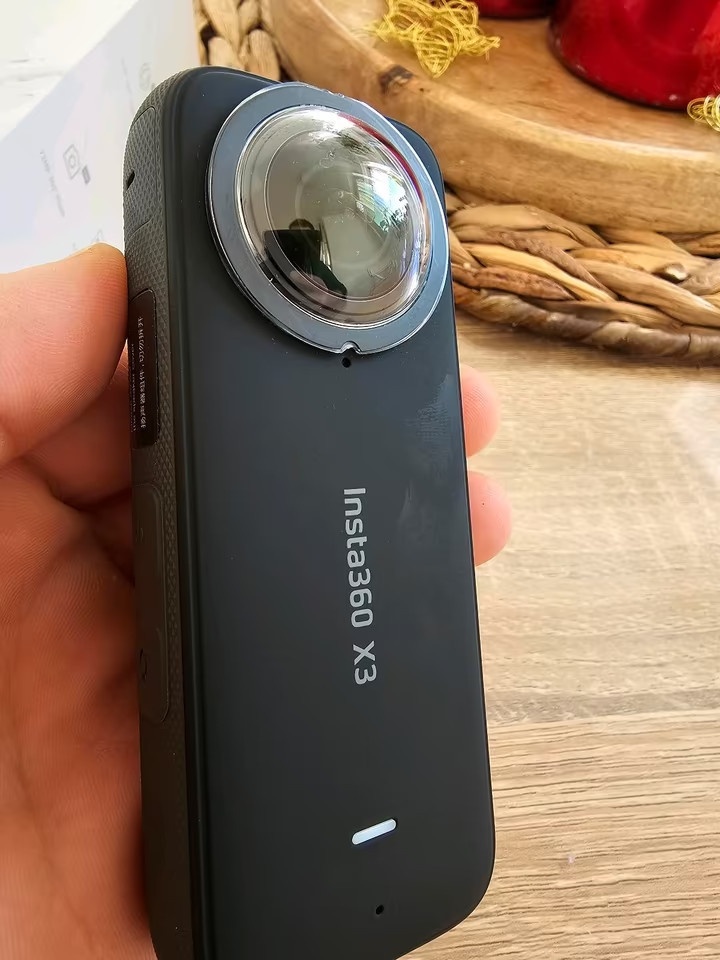 Insta360 X3 - 3