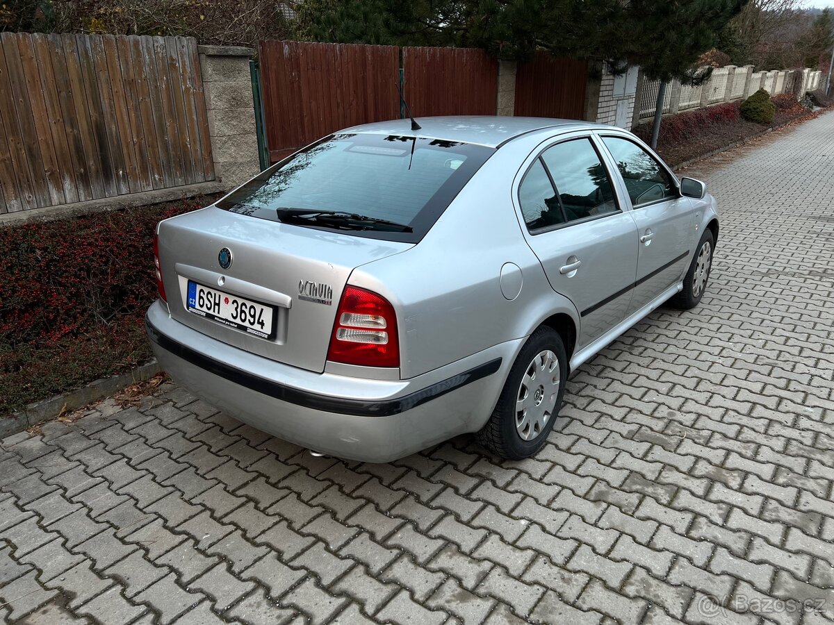 Škoda Octavia 1.6 - 3