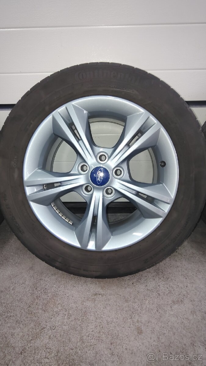 Originální ALU disky Ford s letními pneu - 3