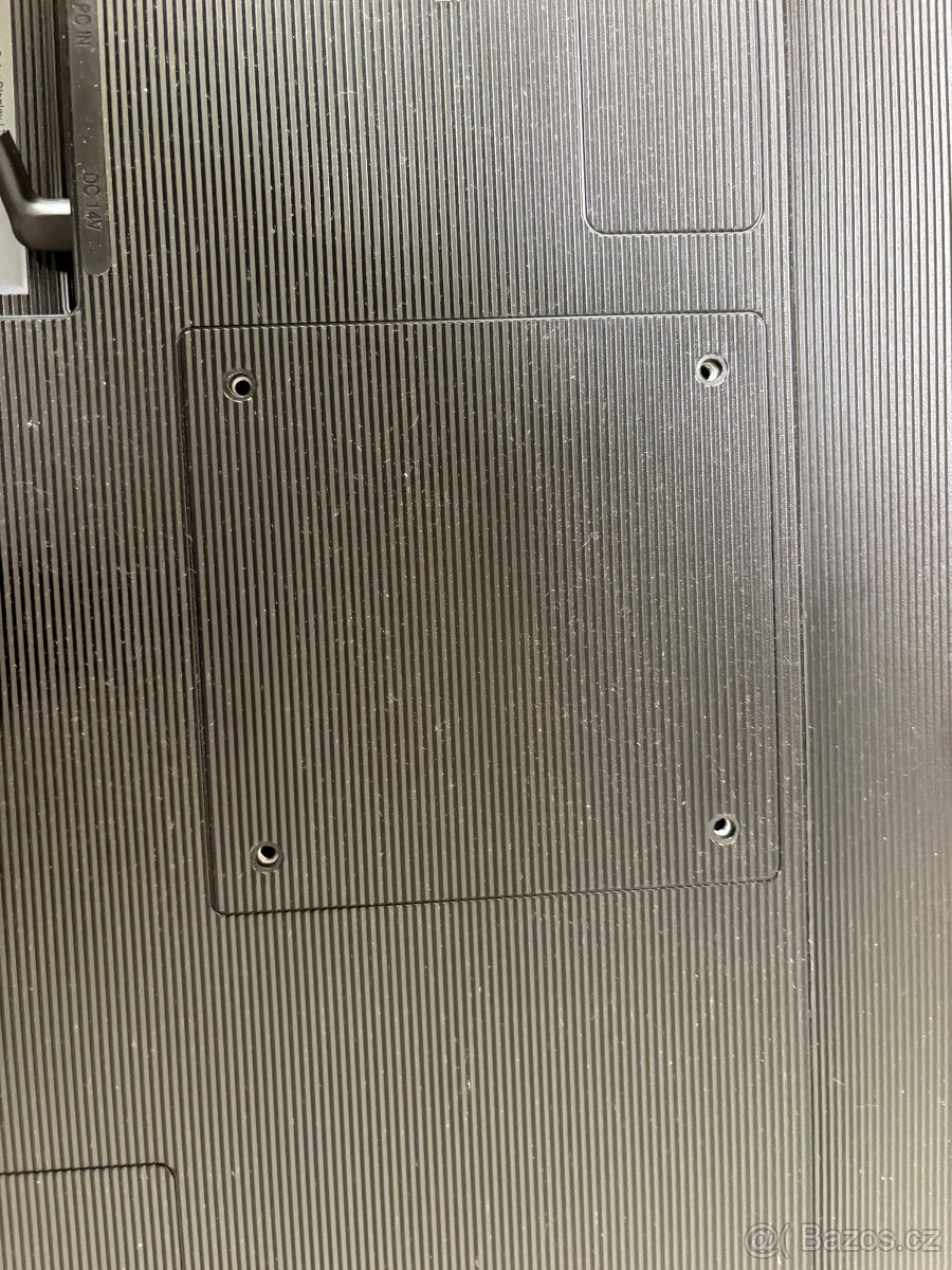 Monitor Samsung 24", IPS, 1920x1080 - 3