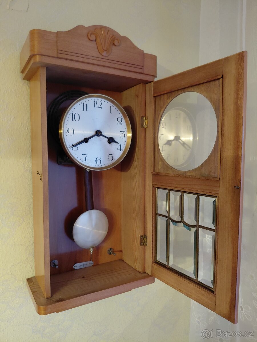 Pendlové hodiny - 3