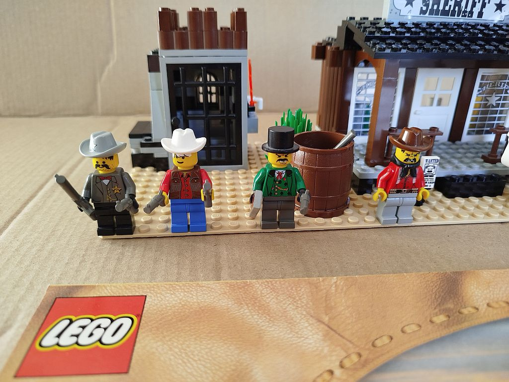 Lego 6764 Sheriff's Lock-Up - 3