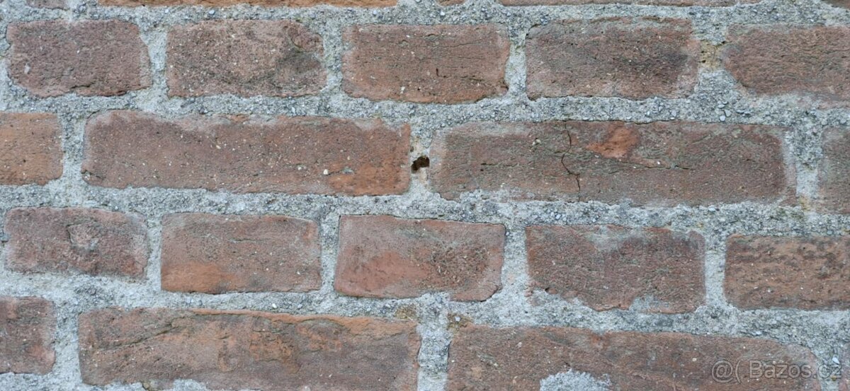 Stare pálené cihly zvonivky, - 3